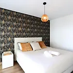 T2-marina Mar-condomínio De Luxo *