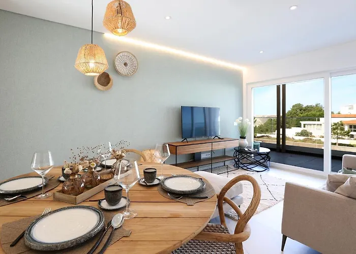 Appartement T2-marina Mar-condominio De Luxo *